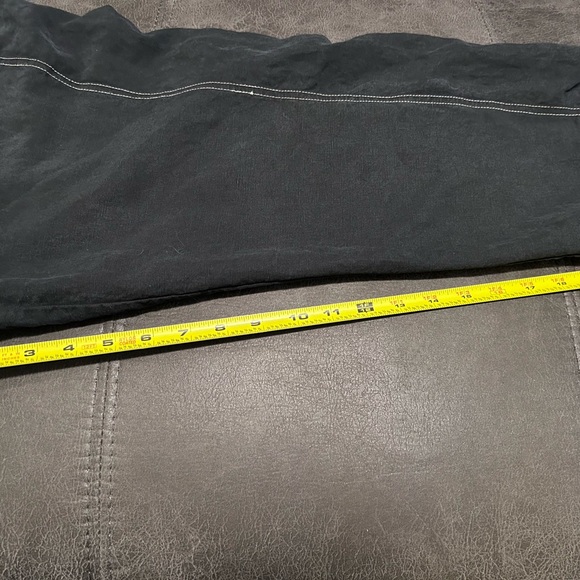 Valerie Stevens petite black linen blend capri pants with drawstring .size PL - Picture 9 of 9